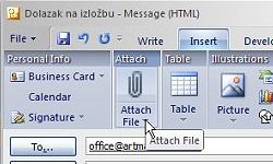  Outlook 12:
 novi izgled je manje va�na stvar.
 Postoje ozbiljne nove alatke, poput one
 za brzo indeksirano pretra�ivanje sadr�aja 